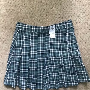 Hollister pleated miniskirt